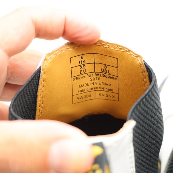 Doc Dr Martens White Leather 2976 Chelsea Boot Women's Size 8 Pull On Shoes - Picture 3 of 12